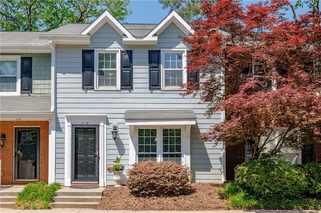 110 Courtyard Terrace, Roswell, GA 30075