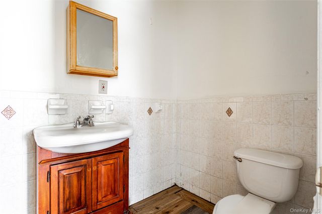 191 Roff Street, Staten Island, NY 10304