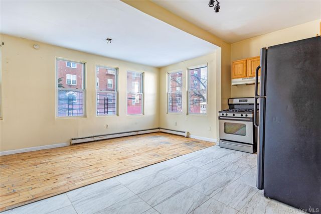 191 Roff Street, Staten Island, NY 10304