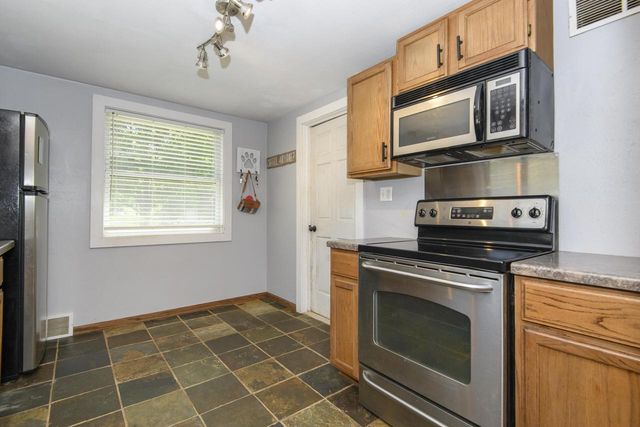 3023 North STREET, East Troy, WI 53120