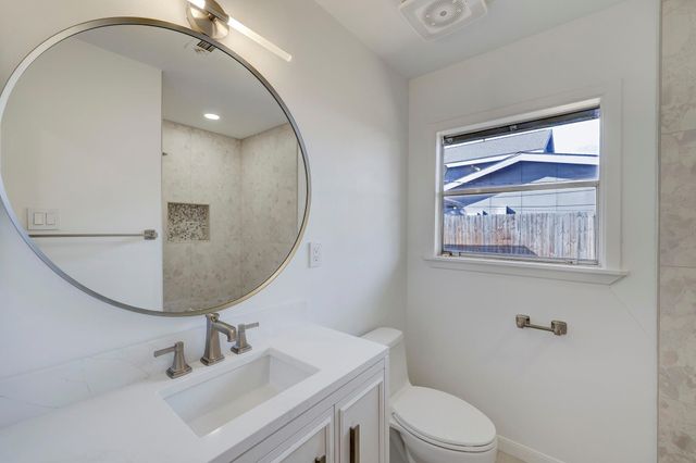 5530 Lincrest Lane, Houston, TX 77056