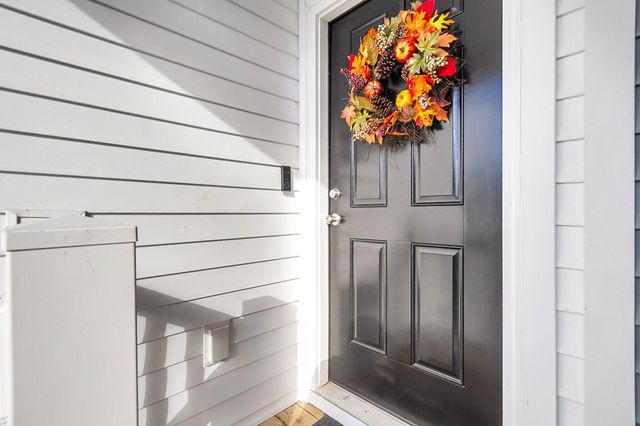 681 Mclernon Trace, Johns Island, SC 29455