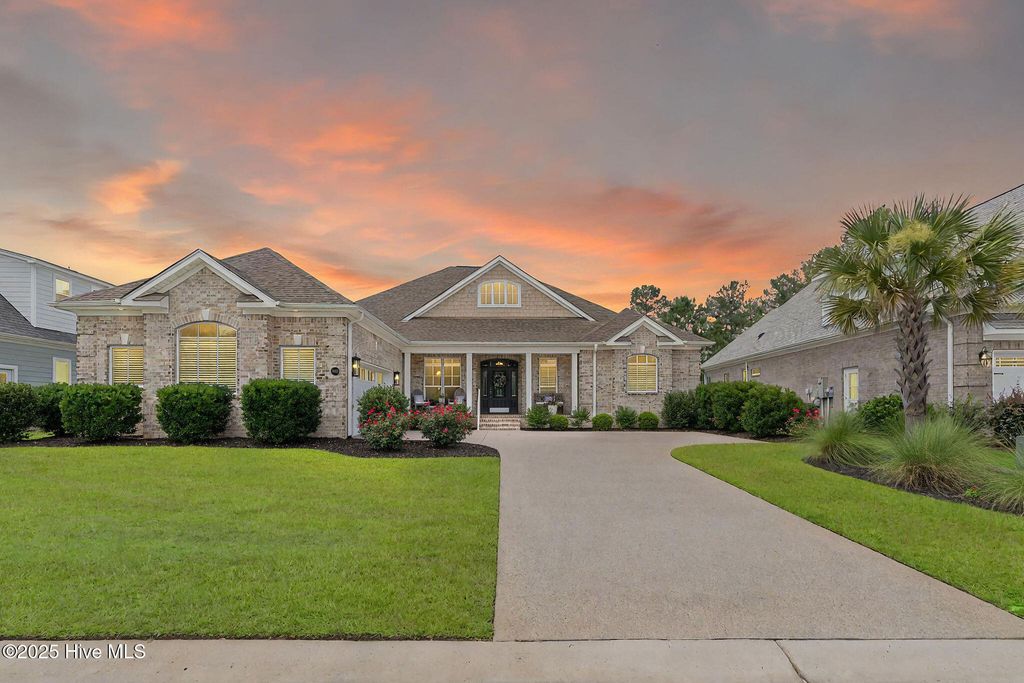 8652 Compass Pointe West Wynd, Leland, NC 28451