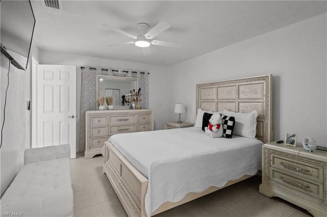 105 SE 44th TER, Cape Coral, FL 33904