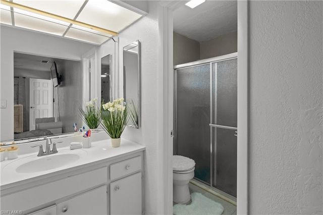 105 SE 44th TER, Cape Coral, FL 33904