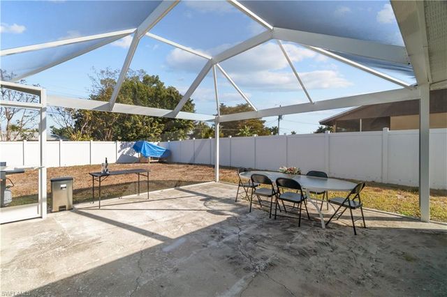 105 SE 44th TER, Cape Coral, FL 33904