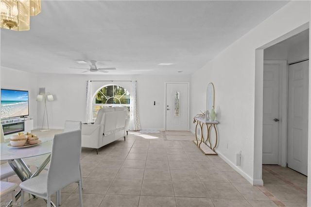 105 SE 44th TER, Cape Coral, FL 33904