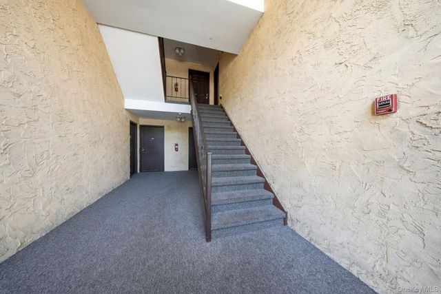 15 Park Avenue 204B, Spring Valley, NY 10977