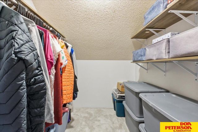 1024 E 8th Street, Fremont, NE 68025