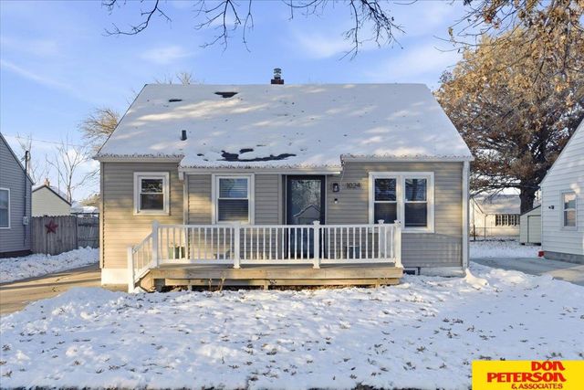 1024 E 8th Street, Fremont, NE 68025