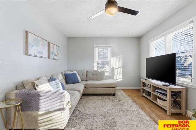 1024 E 8th Street, Fremont, NE 68025