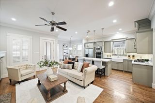 1245 Waverly Street, Houston, TX 77008