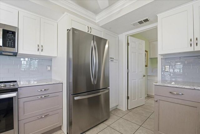 1231 BAYSHORE DRIVE, Englewood, FL 34223