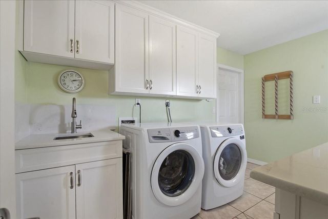 1231 BAYSHORE DRIVE, Englewood, FL 34223