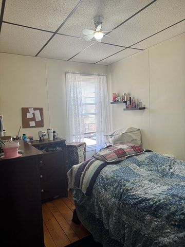 147 Jefferson St, Fall River, MA 02721