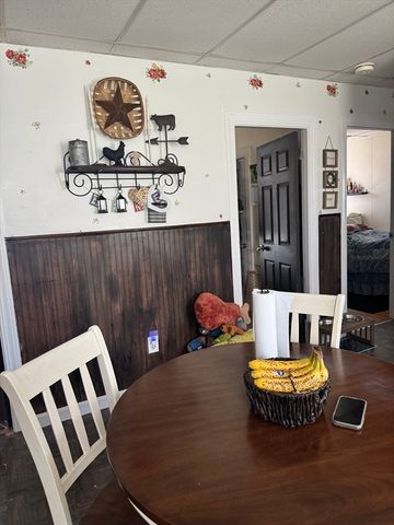 147 Jefferson St, Fall River, MA 02721
