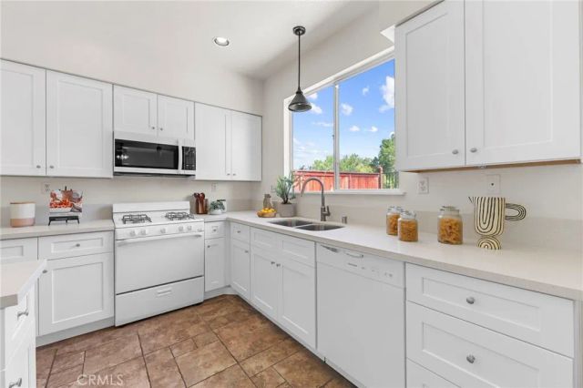 27668 Parkside, Temecula, CA 92591