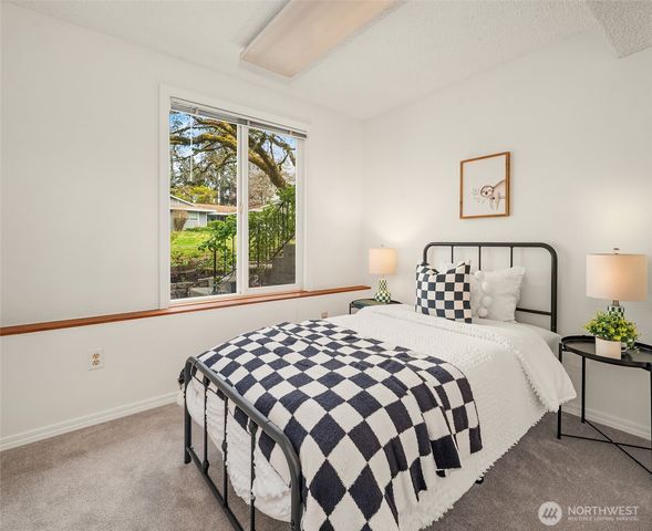 12817 SE 186TH Place, Renton, WA 98058