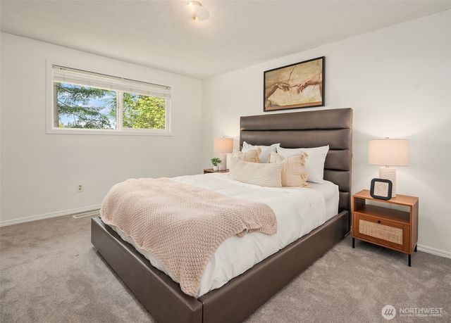 12817 SE 186TH Place, Renton, WA 98058