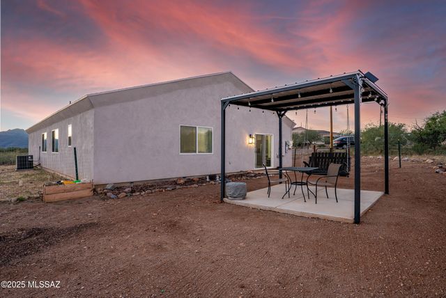 1785 Dove Court, Rio Rico, AZ 85648