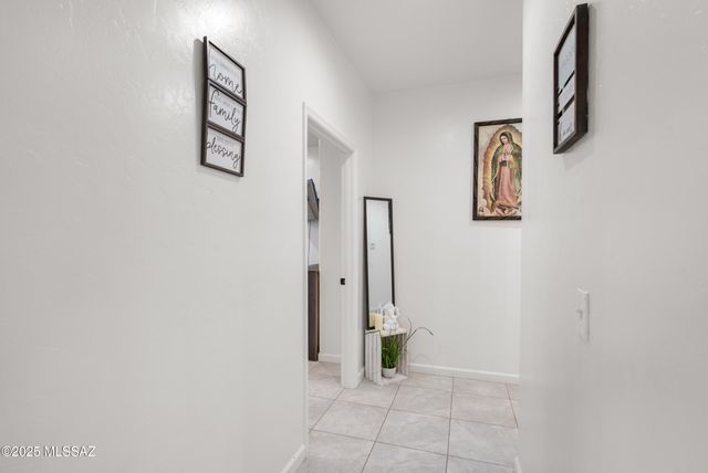 1785 Dove Court, Rio Rico, AZ 85648