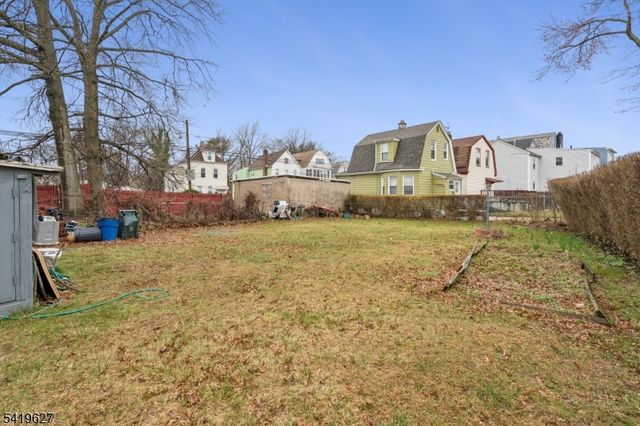 186 Elmwood Ave, Irvington Twp., NJ 07111
