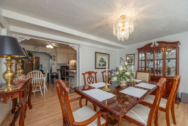 1210 Peacock Road, Paris, KY 40361