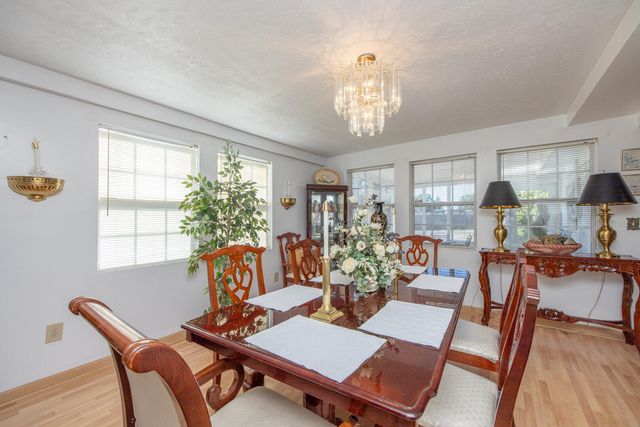 1210 Peacock Road, Paris, KY 40361