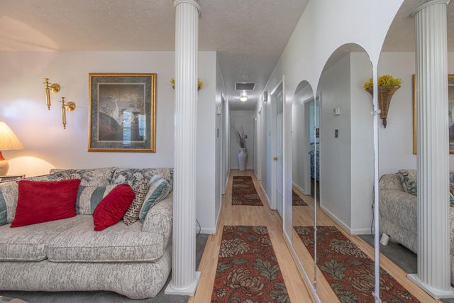 1210 Peacock Road, Paris, KY 40361