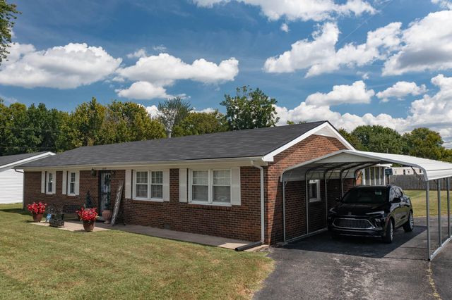 1210 Peacock Road, Paris, KY 40361