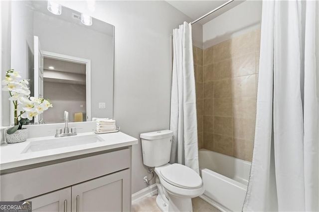 3368 Sarah Trail 5, Decatur, GA 30032