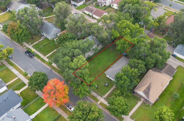 5135 Irving Avenue N, Minneapolis, MN 55430