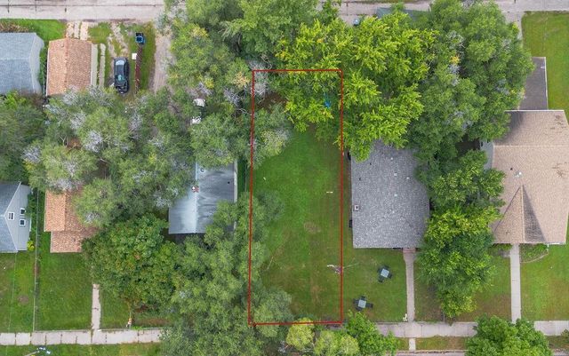 5135 Irving Avenue N, Minneapolis, MN 55430