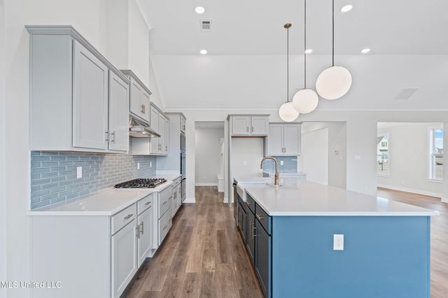 13649 River Grove Lane, Olive Branch, MS 38654