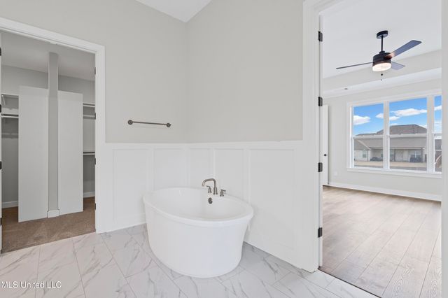 13649 River Grove Lane, Olive Branch, MS 38654