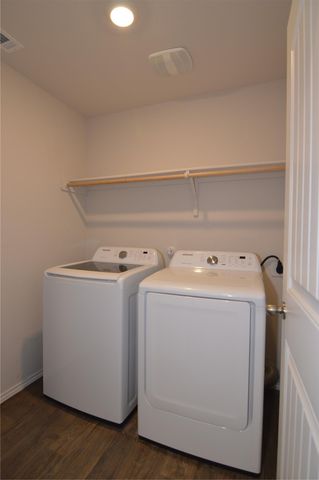 109 BLACK WOLF RUN, San Marcos, TX 78666