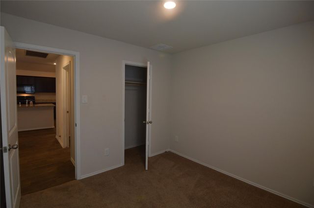 109 BLACK WOLF RUN, San Marcos, TX 78666