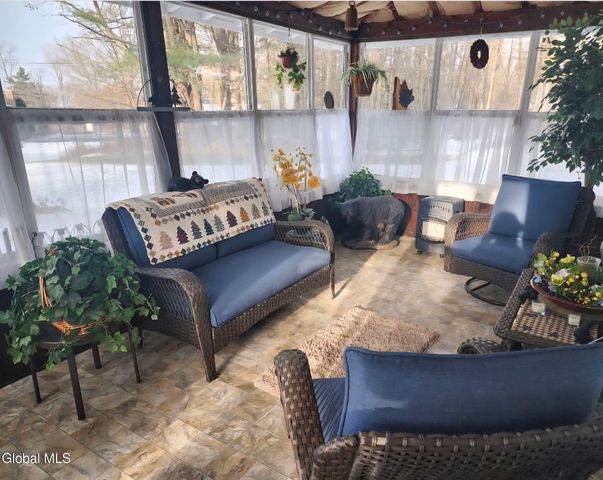 1016 County Highway 138, Broadalbin, NY 12025