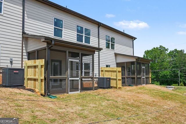 4322 Fern River Bend 68, Norcross, GA 30093