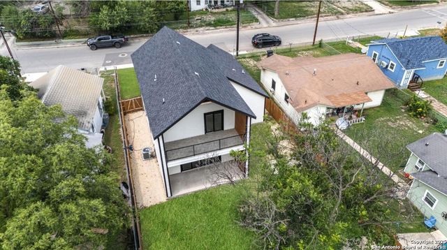 302 Bank, San Antonio, TX 78204