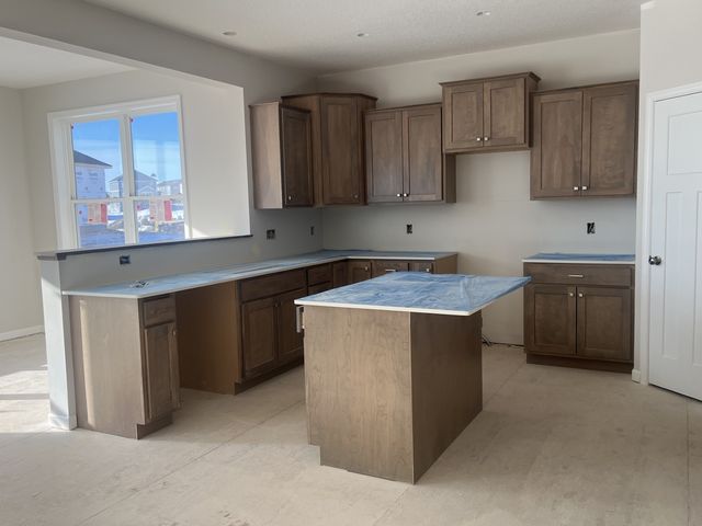 6583 Bellflower Drive, Minnetrista, MN 55331