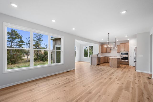 6583 Bellflower Drive, Minnetrista, MN 55331