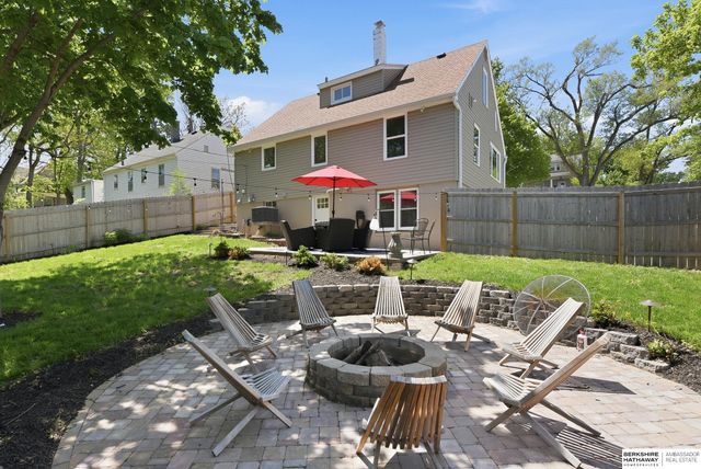 3023 N 67th Avenue, Omaha, NE 68104