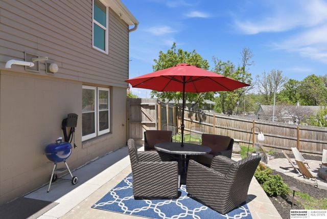 3023 N 67th Avenue, Omaha, NE 68104
