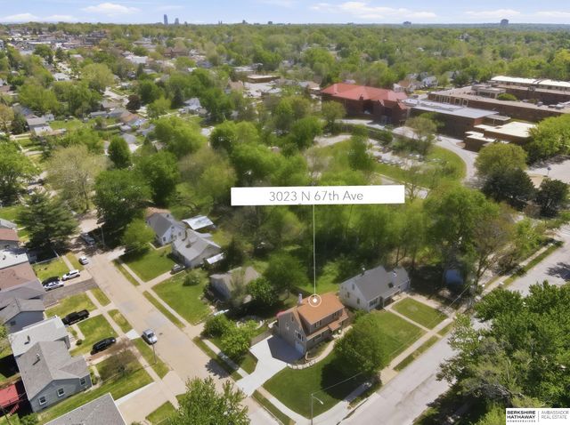 3023 N 67th Avenue, Omaha, NE 68104