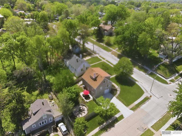 3023 N 67th Avenue, Omaha, NE 68104