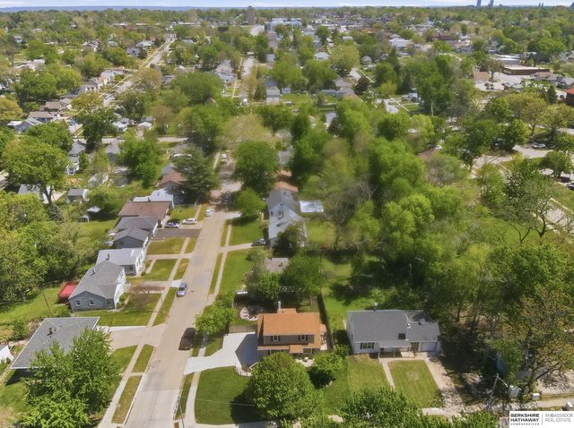 3023 N 67th Avenue, Omaha, NE 68104