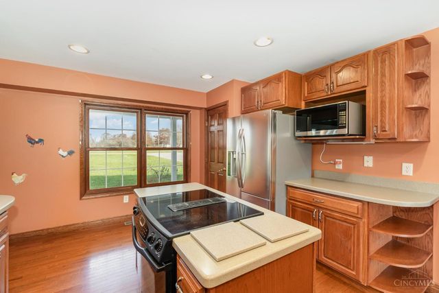 3518 Island Trail Drive, Williamsburg, OH 45176