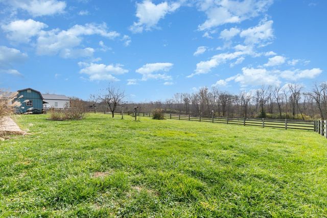 3518 Island Trail Drive, Williamsburg, OH 45176