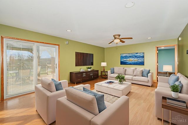 3518 Island Trail Drive, Williamsburg, OH 45176